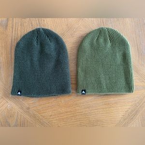 New 2 Burton beanie  knit hat new never worn